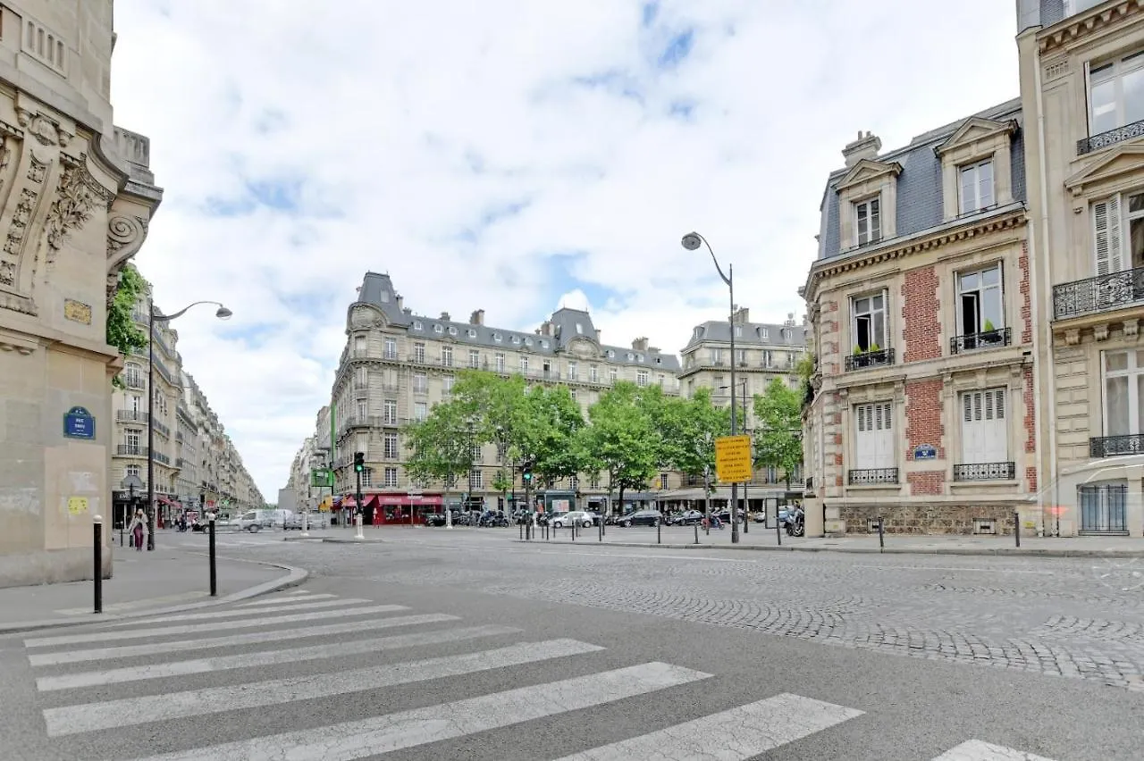 Home Suite Home Parc Monceau Daru Paris 0*,  France